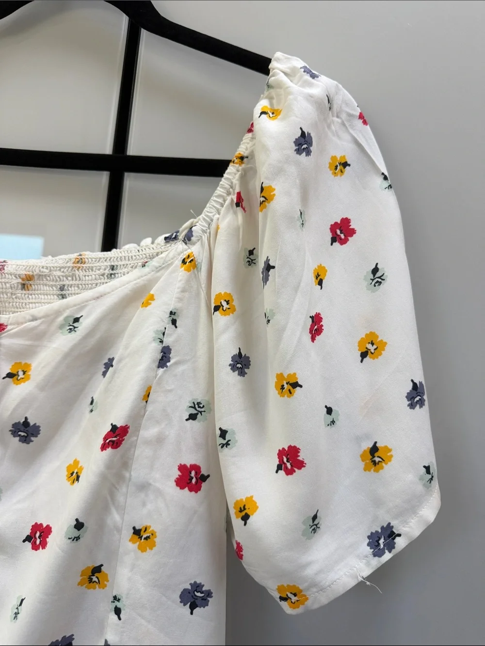 Madewell White Floral Button-Front Puff Sleeve Top